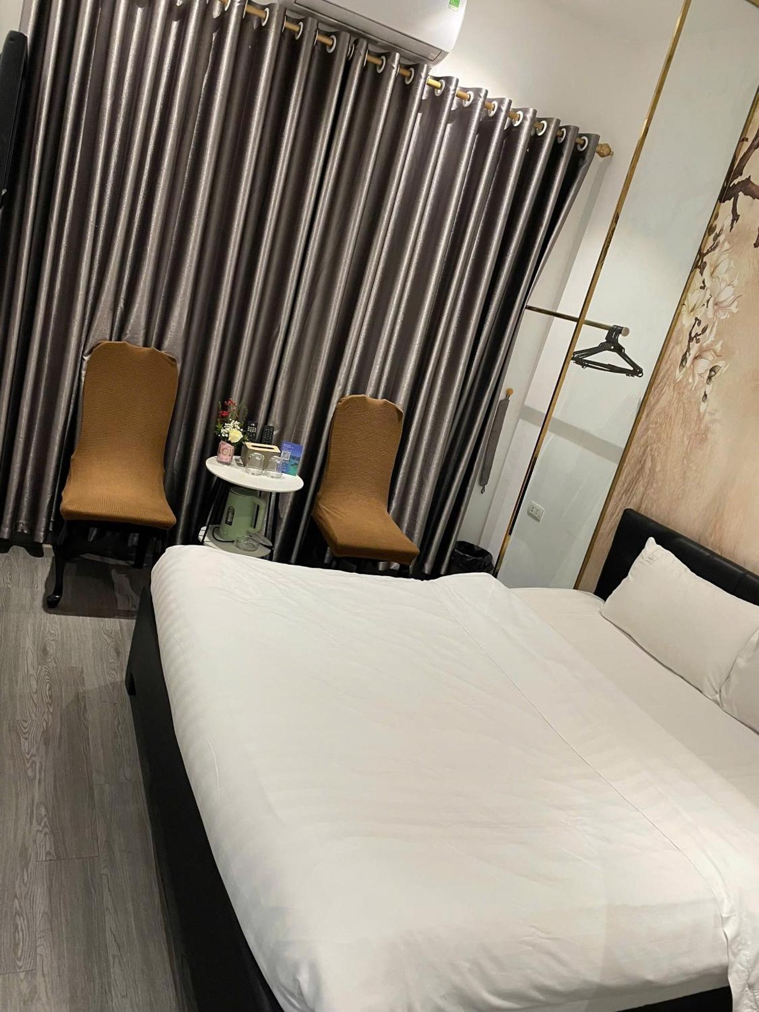 Bh Riverside Hotel Hanoi Bagian luar foto
